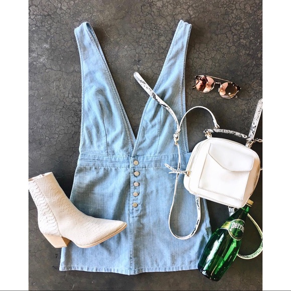 Chambray Sleeveless Plunging Button Mini Dress - Picture 8 of 8